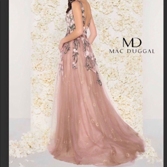 Mac Duggal Gown - Picture 3 of 7